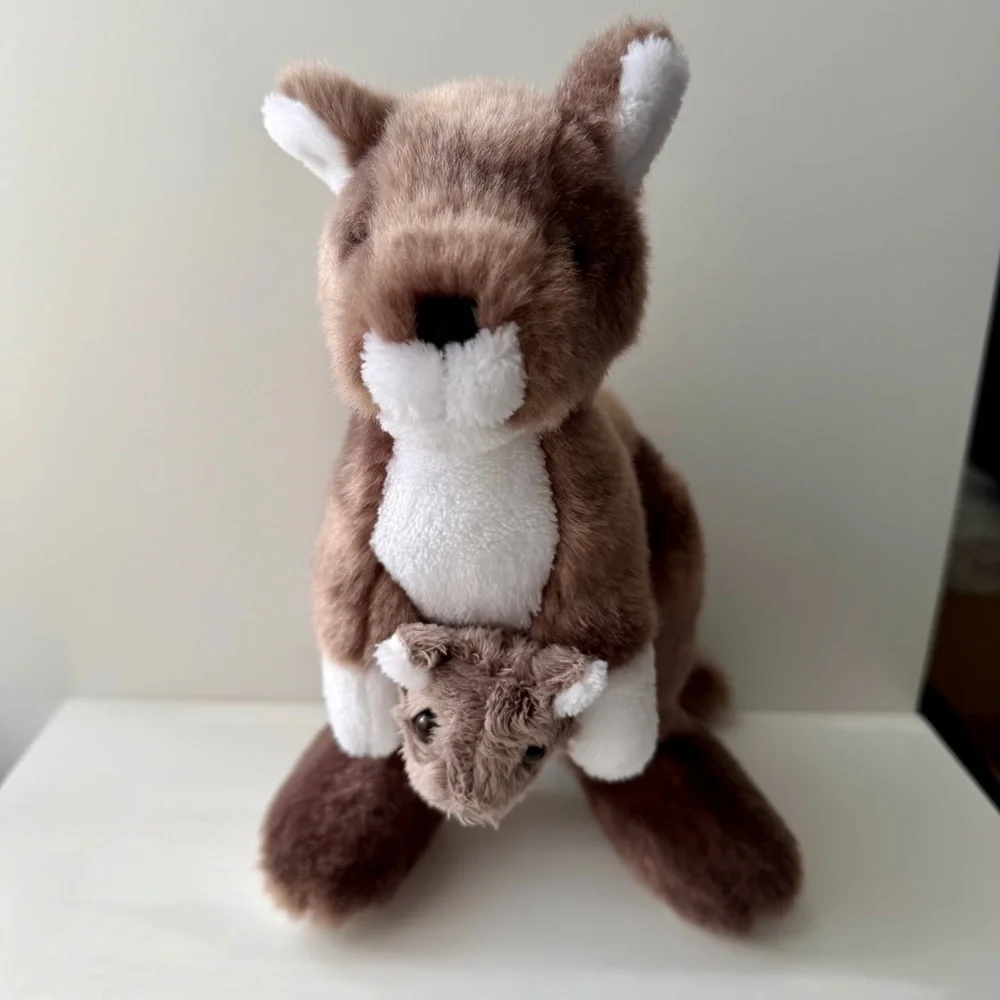AMERICAN GIRL Kira’s Kangaroo and Joey (2021 Girl of the Year, Retired Plush)